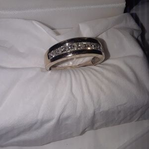 Men's diamond ring